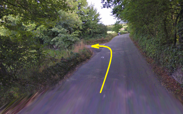 Cloyne Commons 4k Road Race - Turn into minor road