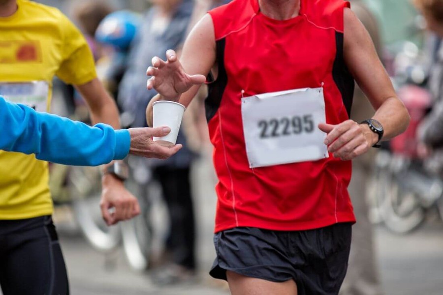 fueling for marathon hydrating